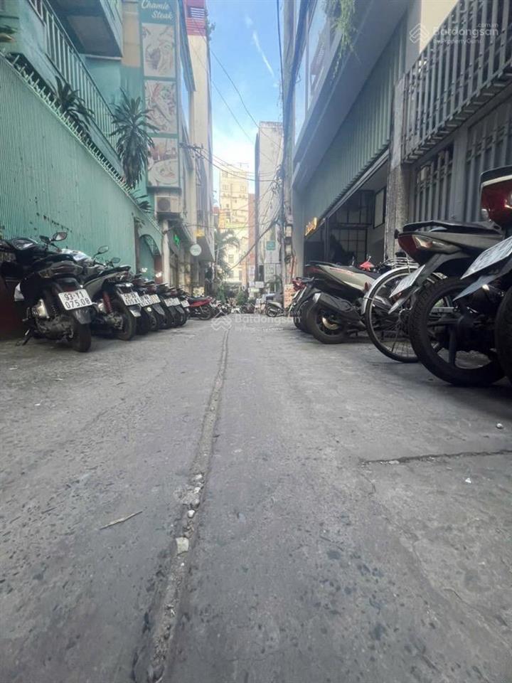 Bán gấp nhà 3 tầng phạm ngọc thạch, quận 3, diện tích 64m2, giá 26,9 tỷ