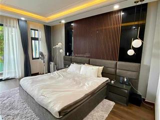Bán nhà thượng thanh, quận long biên 30m2, 5 tầng, 5.95 tỷ, ngõ thông, ô tô, ở ngay, 0944 311 ***