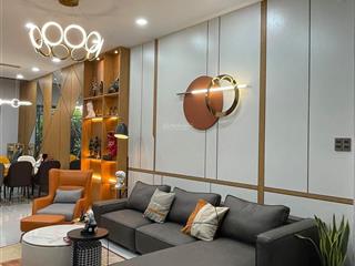 Bán nhà đức giang, long biên 35m2, 5 tầng, 5.9 tỷ, view thoáng, ô tô, ở ngay, 0944 311 ***