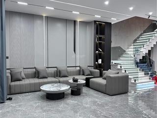 Bán nhà hoa lâm, long biên 35m2, 5 tầng, 6.5 tỷ, ngõ to, ô tô, nhà đẹp ở ngay, 0944 311 ***