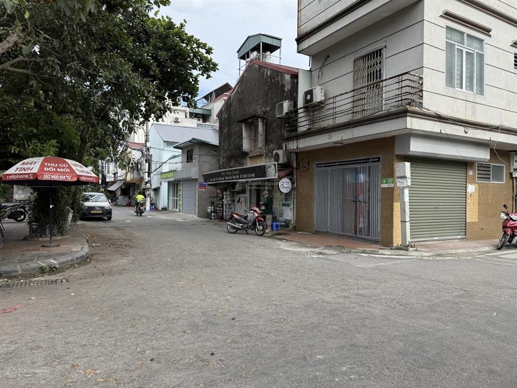 Đất ngô gia tự, long biên 35m2, 5.35 tỷ, ô tô tránhvào đất, sổ vuông, duy nhất sót lại, 0944.311.