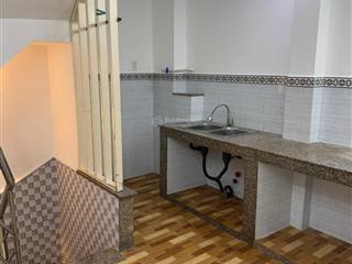 Cho thuê lâu dài nhà chính chủ có thể đi được 1 trong 2 hẻm 122b trường sa và hẻm 27 điện biên phủ,
