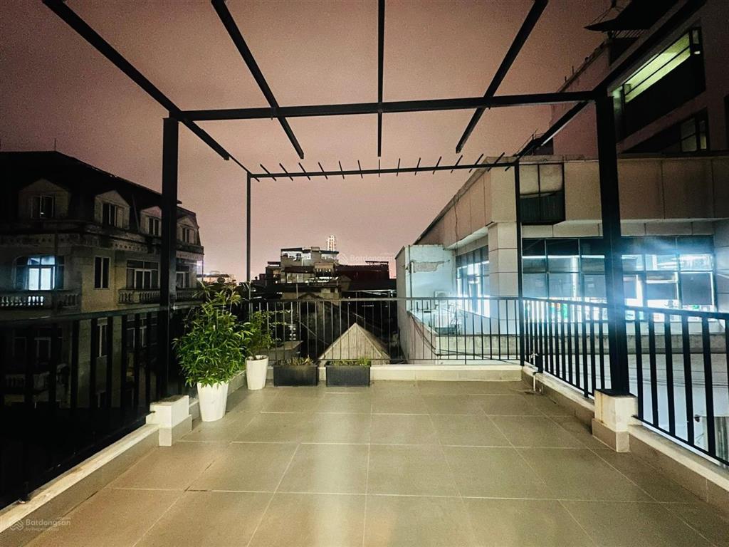 Toà ccmn 10 tầng hầm,thang máy, ô tô,view marriott,siêu phẩm đầu tư nam từ liêm,148m giá59.2 tỷ