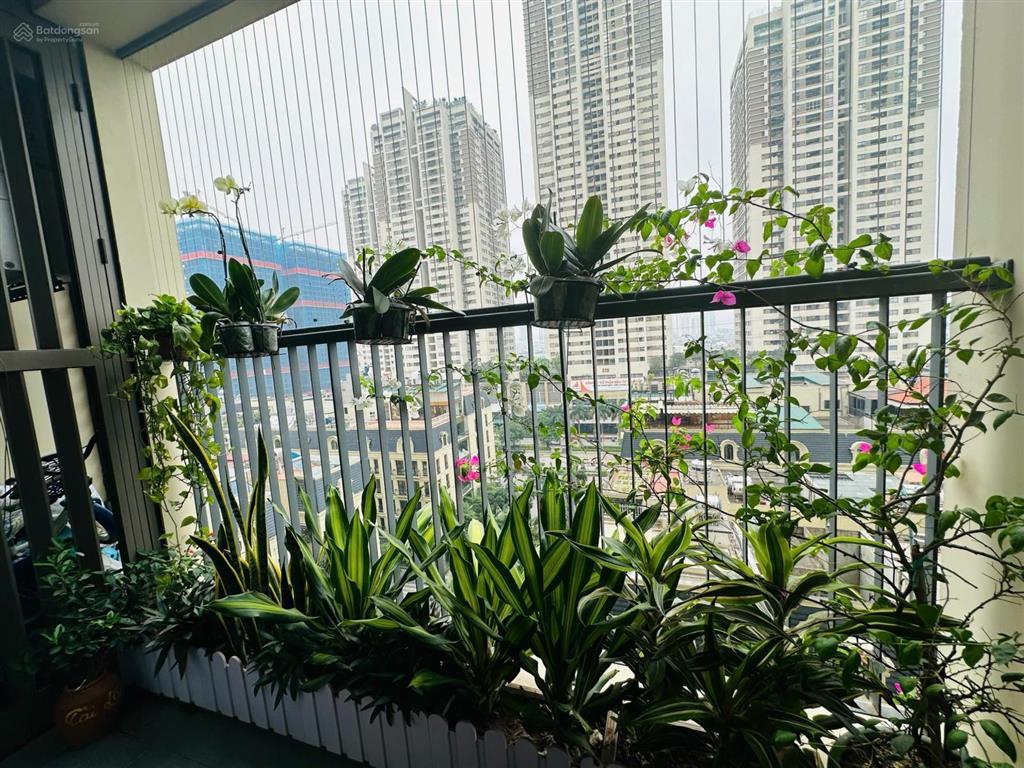 Chính chủ cần bán căn hộ 75m2 (2n  2w) toà the terra an hưng. tầng trung, sẵn sổ, full nội thất