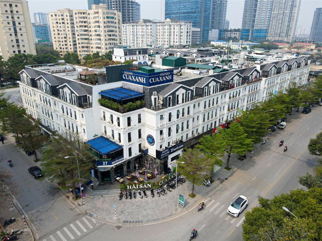 Cực hiếm. bán căn nhà mặt phố đẹp nhất đường mạc thái tổ. 120m2, mt 6m. giá chỉ hơn 60 tỷ