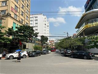 Bán gấp cặp ô bt nằm ngay chợ cái dăm  bãi cháy.  em hương 0915 069 ***