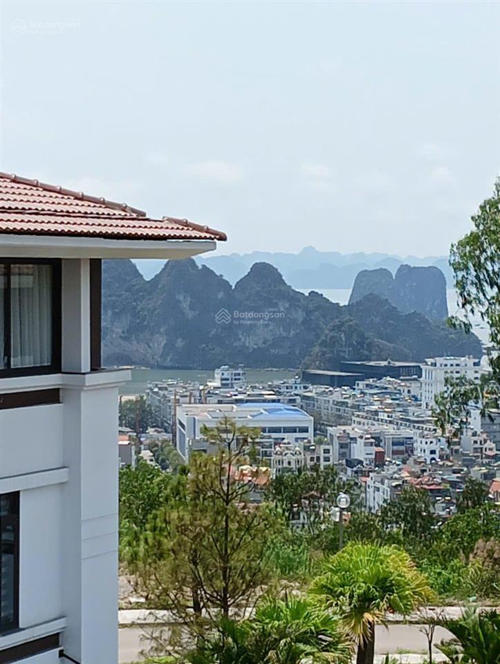 Bán nhanh bt flc hạ long, 14,5 tỷ, 380m2, view đẹp.  e hương