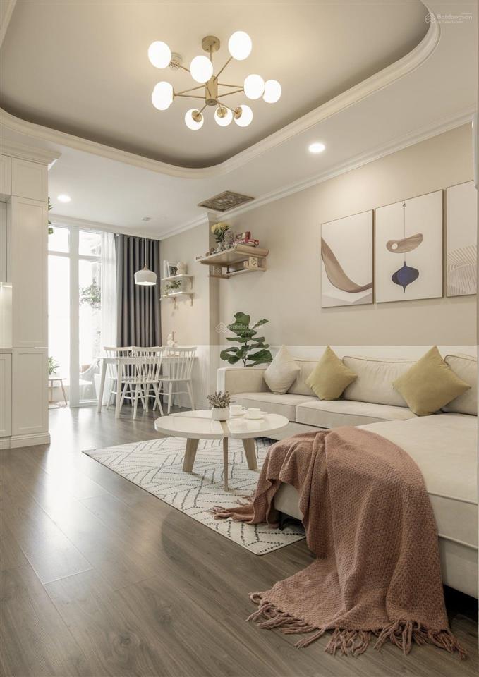 Bán gấp căn hộ vuông góc tại samsora premier, hà đông. sẵn sổ, full đồ. giá 4.x tỷ