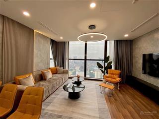 Giá tốt căn hộ chung cư 121m thông thuỷ ( 4n2w) tại hpc landmark 105. giá 6,9 tỷ
