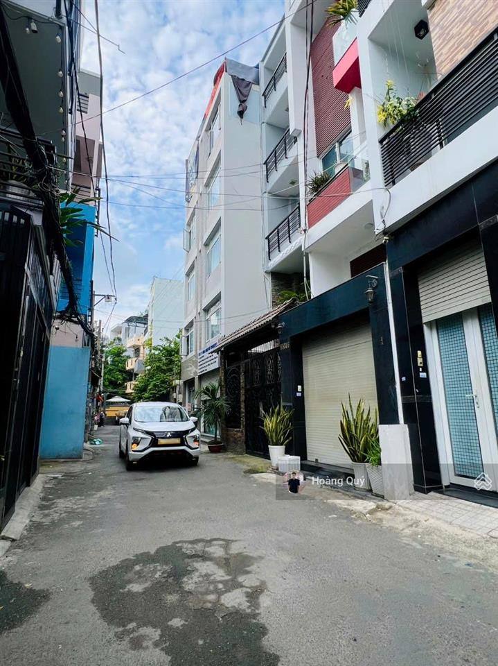 Đón đầu tuyến metro số 2 căn nhà như villa (6.5x18m) 5tầng btct + thang máy, ngay cmt8 21tỷ tl