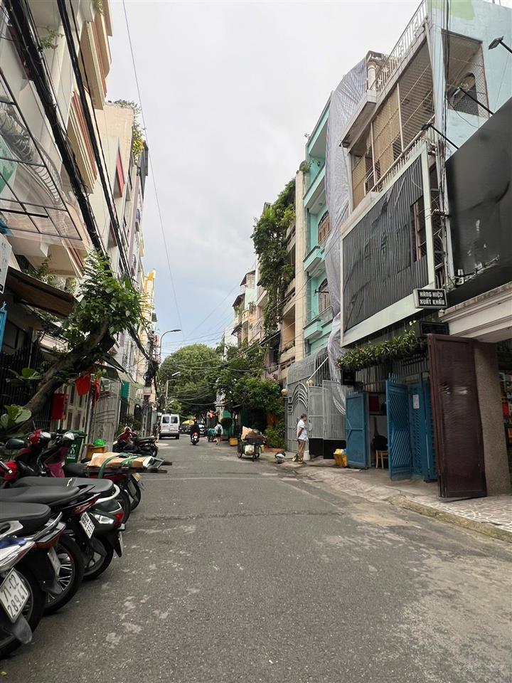 Bán căn hộ dòng tiền hẻm ôtô 8m  dt 4.5x15m  4 tầng  45tr/tháng  giá 18 tỷ tô hiến thành q10