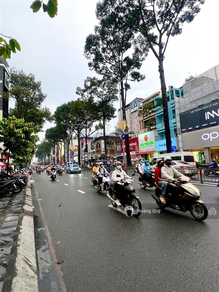 Chỉ có 1 mặt tiền đường ba tháng hai 7x17m ngay hà đô centrosa, vị trí đắc địa q10, giá 40 tỷ tl