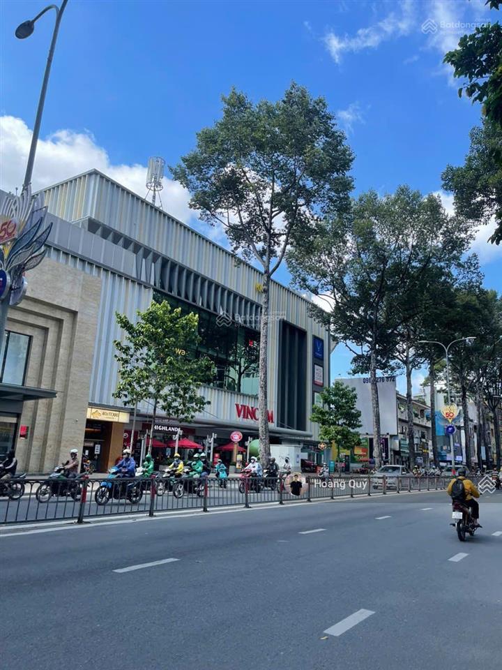 Chỉ có 1 mặt tiền đường ba tháng hai 7x17m ngay hà đô centrosa, vị trí đắc địa q10, giá 40 tỷ tl