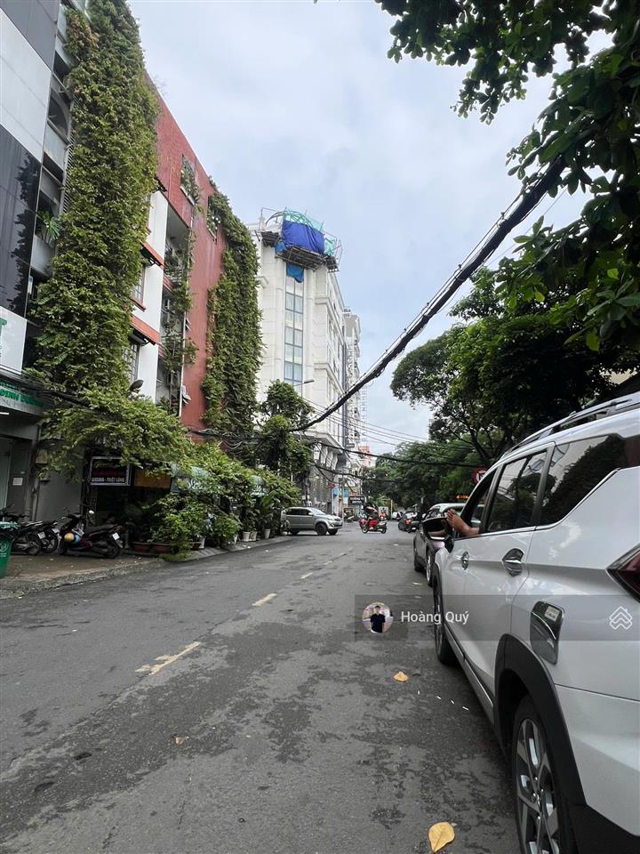 Bán nhanh 4.65 x 14m hxh đường sư vạn hạnh, q10, 18.5 tỷ  4 tầng kế bên vạn hạnh mall