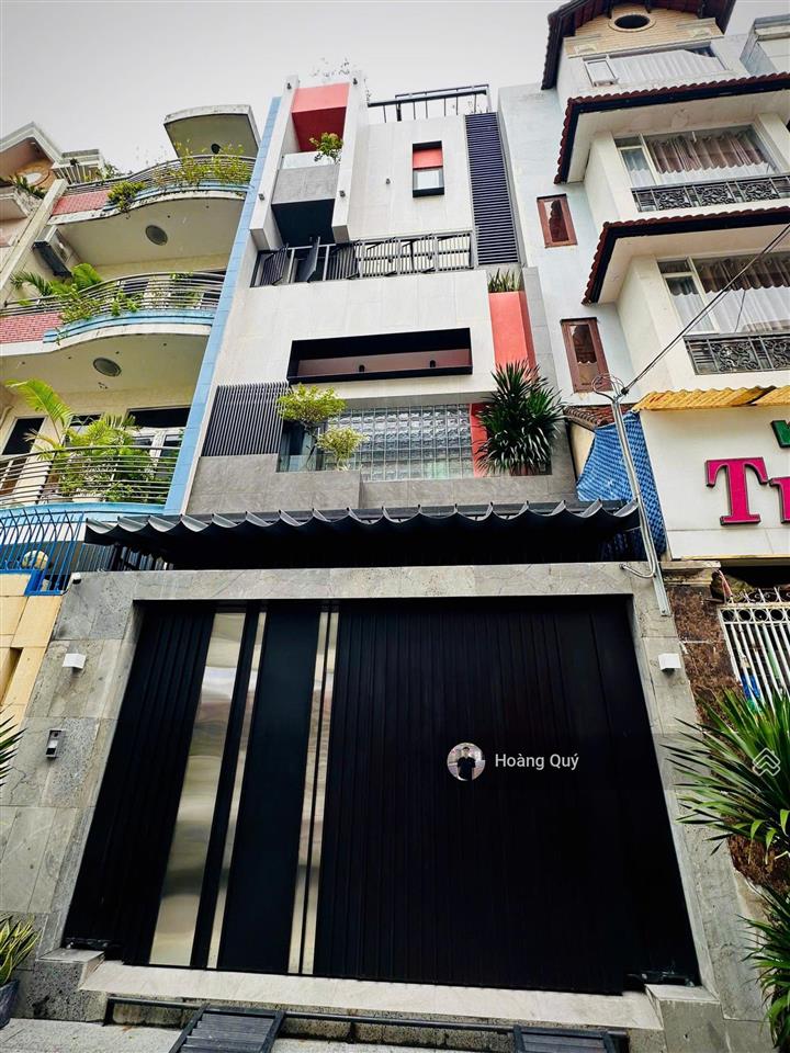 Bán nhanh 4.65 x 14m hxh đường sư vạn hạnh, q10, 18.5 tỷ  4 tầng kế bên vạn hạnh mall