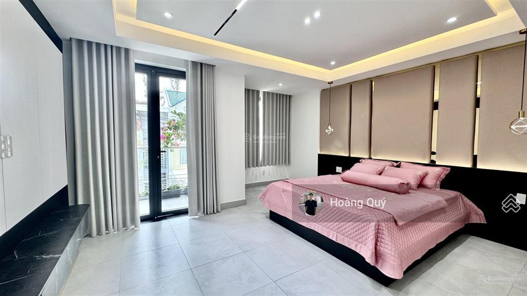Bán nhanh 4.65 x 14m hxh đường sư vạn hạnh, q10, 18.5 tỷ  4 tầng kế bên vạn hạnh mall