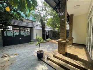 Bán villa biệt thự đẳng cấp phường thảo điền, quận 2, giá chỉ 54 tỷ