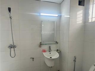 Chính chủ bán căn chung cư 74m2, sổ đỏ, căn góc, kđt việt hưng, long biên, giá 3,3 tỷ
