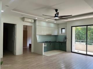 Chính chủ bán căn chung cư 76m2, sổ đỏ, căn góc, kđt việt hưng, long biên. giá 3,68 tỷ