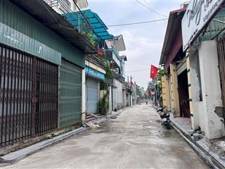 Bán đất 70,3m² trục chính lương quy  sẵn nhà 2 tầng  ô tô tránh  vị trí đắc địa kinh doanh