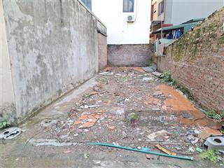 Chính chủ bán mảnh đất đẹp 50m phố trạm  long biên ô tô 7 chỗ vào đất