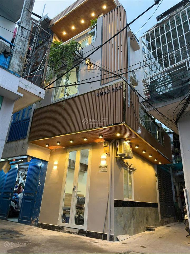 Bán nhà đẹp tân bình full nội thất, chỉ 2 tỷ 600 thương lượng. 0906 435 *** xem nhà