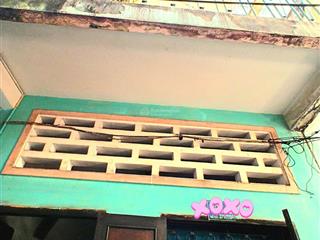 Bán nhà nguyễn duy dương quận 10 cửa sau thông hẻm, 34m², 2 tầng, giá chỉ 4,9 tỷ.  0876 410 ***