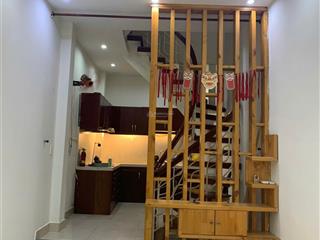 Nhà đẹp quận 5, cao đạt, p1, full nội thất, sổ hồng riêng, giá 5,78 tỷ tl.  0876 410 ***