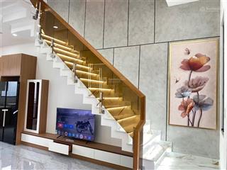 Nhà 4 tầng hxh đường 24 linh đông, thủ đức,gần bình thạnh.