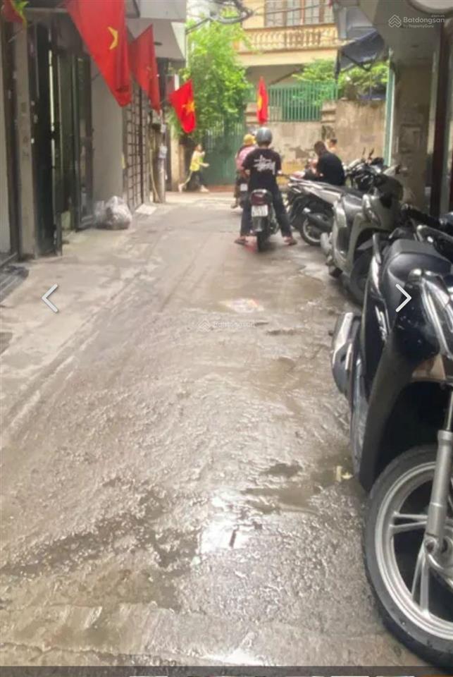 Bán đất cầu giấy, 9 tỷ, 42.5m2, mặt tiền 4m, ngõ 3m, pháp lý đầy đủ