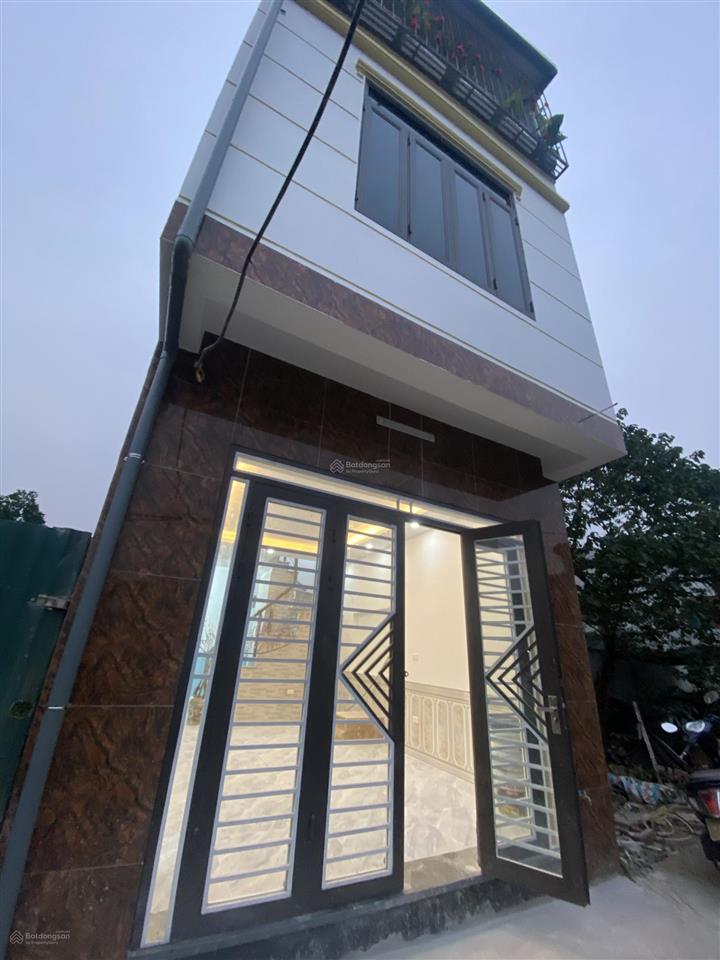 Nhà mới kính coong âu cơ nội thất cơ bản, dt 41m2, 3 tầng, mt 3.9m giá chào nhỉnh 3tỷ tây hồ