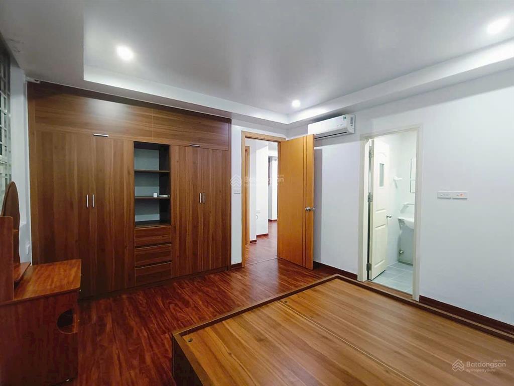 Chính chủ cần bán ch ecohome 1, dt 70m2, 2pn 2vs, sổ hồng cất két, giá hơn 4 tỉ