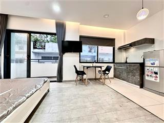 Studio ban công  phòng đẹp  mới  full nội thất  gần cầu nguyễn văn cừ tiện ra q5, q7, q1