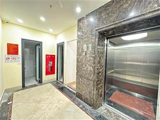 Bán nhà mặt phố trần phú, 76m2 giá 42 tỷ, quận ba đình, lô góc, vị trí vàng