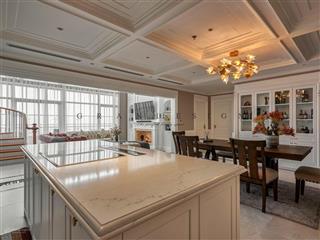 Bán penthouse duplex cực vip  327m2 giá 35 tỷ  discovery complex  biệt thự trên không