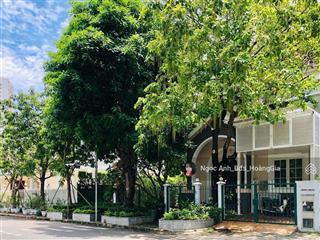 Hot chủ nhà bán gấp biệt thự phú mỹ, đường g, quận 7, 84 tỷ, 268m2, view đẹp, lời ngay 15 tỉ