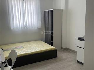 Cho thuê phòng ngay chợ bàn cờ, q3