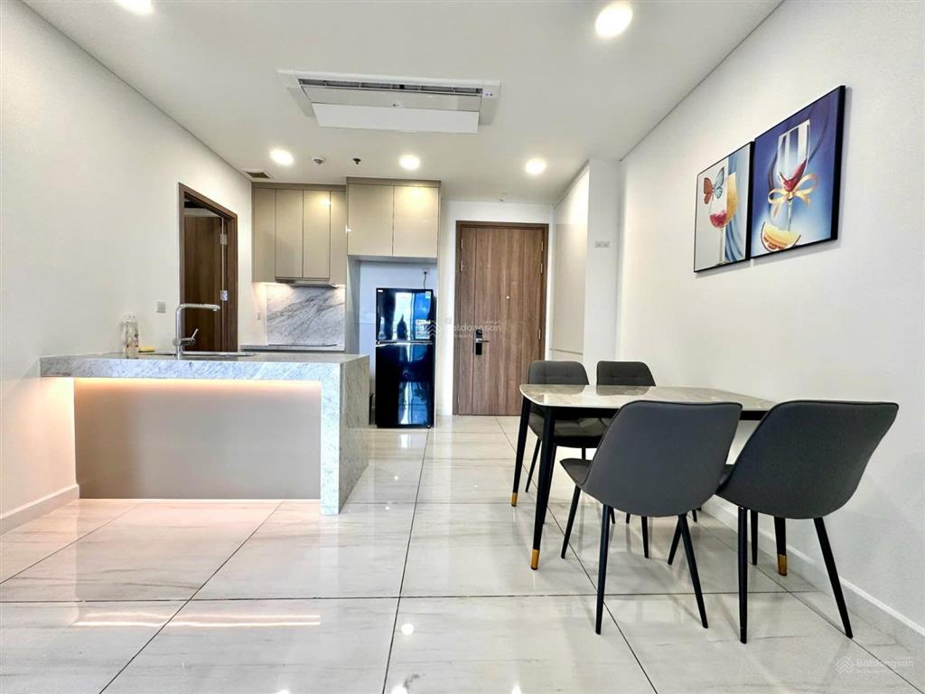 Cho thuê cc kingdom 101, 21 triệu, 75m2, 2pn, 2wc, đầy đủ nội thất, p14, q10, hcm