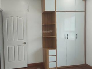 Chính chủ bán căn 2n2w  kđt sài đồng  nội thất đẹp  giá nhỉnh 3 tỷ/ sẵn sổ đỏ  0979 209 ***