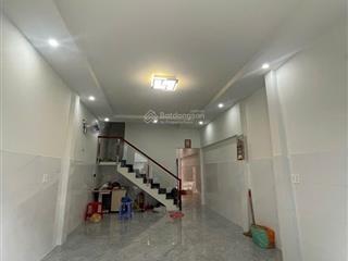 Bán nhà 2mt ngay hoàng văn thụ, út tịch  52m2. ngang 4m nở nhẹ, 2 tầng, hẻm xe hơi  hơn 8tỷ
