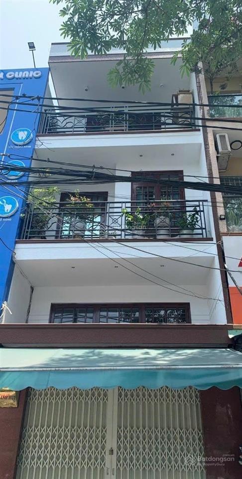 Hàng 4 tầng siêu sập hầm 2/9 !