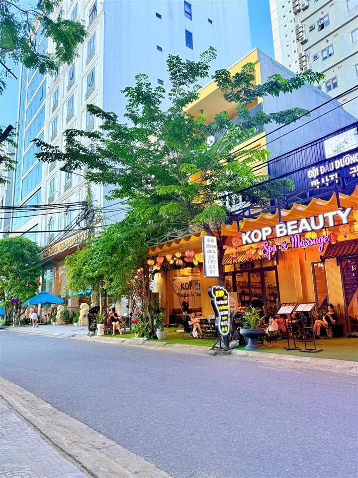 Bán nhà 3 tầng đỗ bí xây full đang cho thuê 35tr/ tháng, sát rạt biển