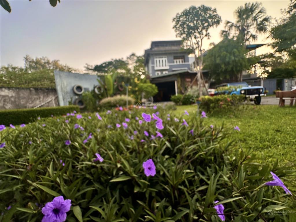 Bán biệt thự giá cực chất 36 tỷ, dtcn 415.3m2 tại 32 thảo nguyên sài gòn, q9, tp. hcm