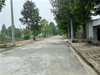 Mảnh đất 77m2  full thổ cách đh quốc gia 1,5km. gần ngã tư đại lộ thăng long giao quốc lộ 21
