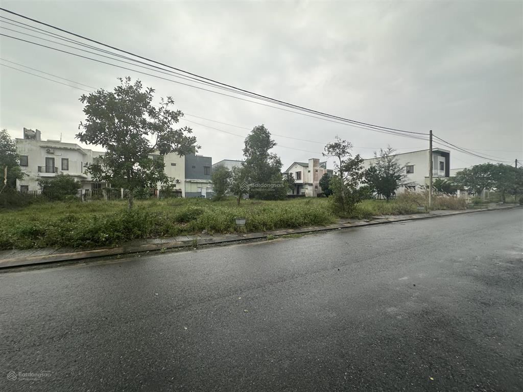 Chỉ cần 2.3 tỉ để sở hữu lô đất nền tdc ven biển duy hải diện tích 150m2 đường nhựa 7.5m