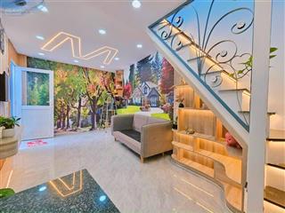 2,9ty  1 trệt 1 lầu  2pn 2wc  full nội thất 10m ra mặt tiền đường  p3 gv