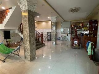 Biệt thự 6 tầng có hầm , 8 x 14 , đường 10m , nội thất cao cấp , an dương vương q8 , 13.399 tỷ
