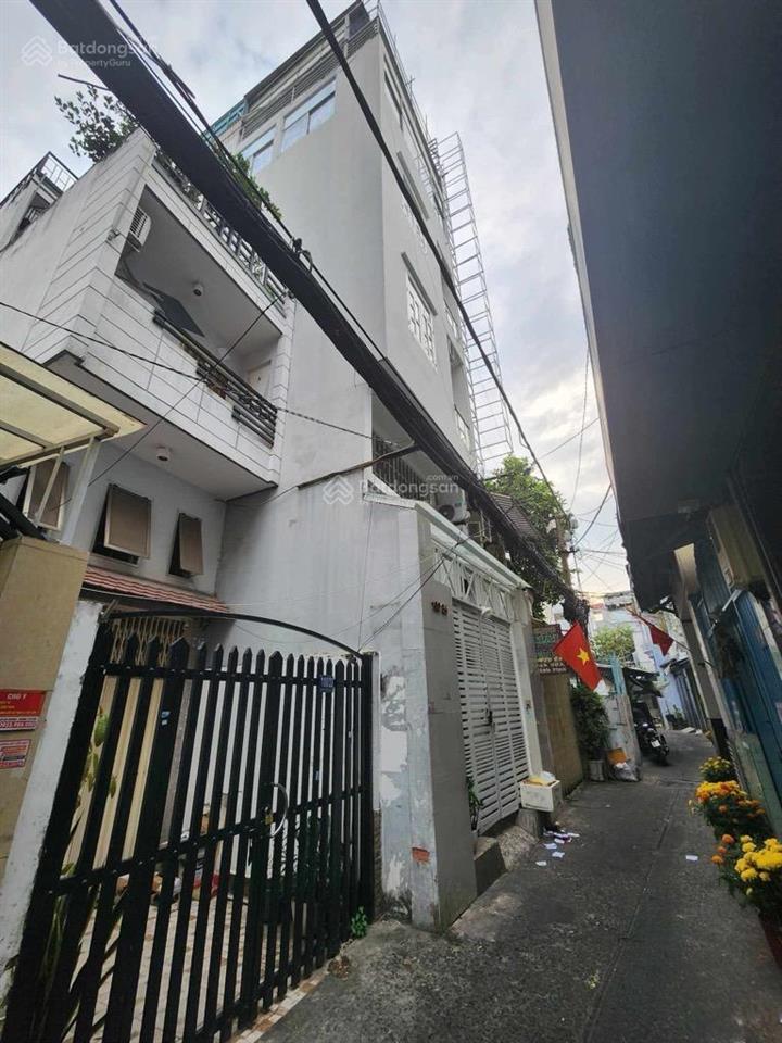 Chdv 5 tầng btct , 12 phòng full nội thất  dòng tiền 60tr/ tháng  có thang máy  nhỉnh 11 tỷ