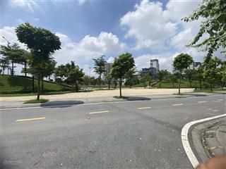 Hàng nóng ngọc thụy 60m mt4,3m  view công viên  vỉa hè ô tô tránh, kinh doanh  hàng xóm văn minh