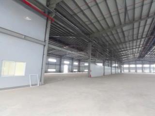 Nhà xưởng kcn long thành cho thuê nhà máy tổng 9600m2, có cắt lẻ từ 2600m2, giấy tờ hoàn công